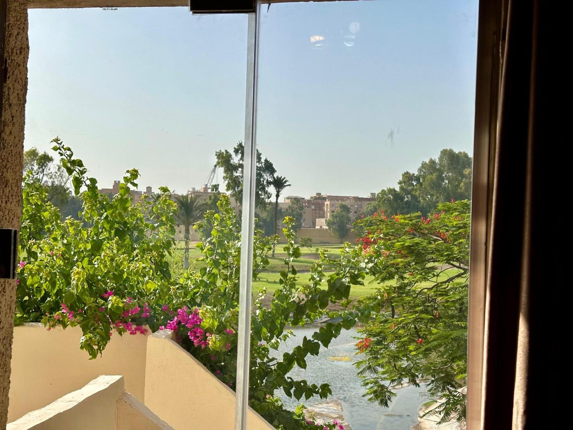 Golf Pyramids View Kafret el-Gabal Exterior foto